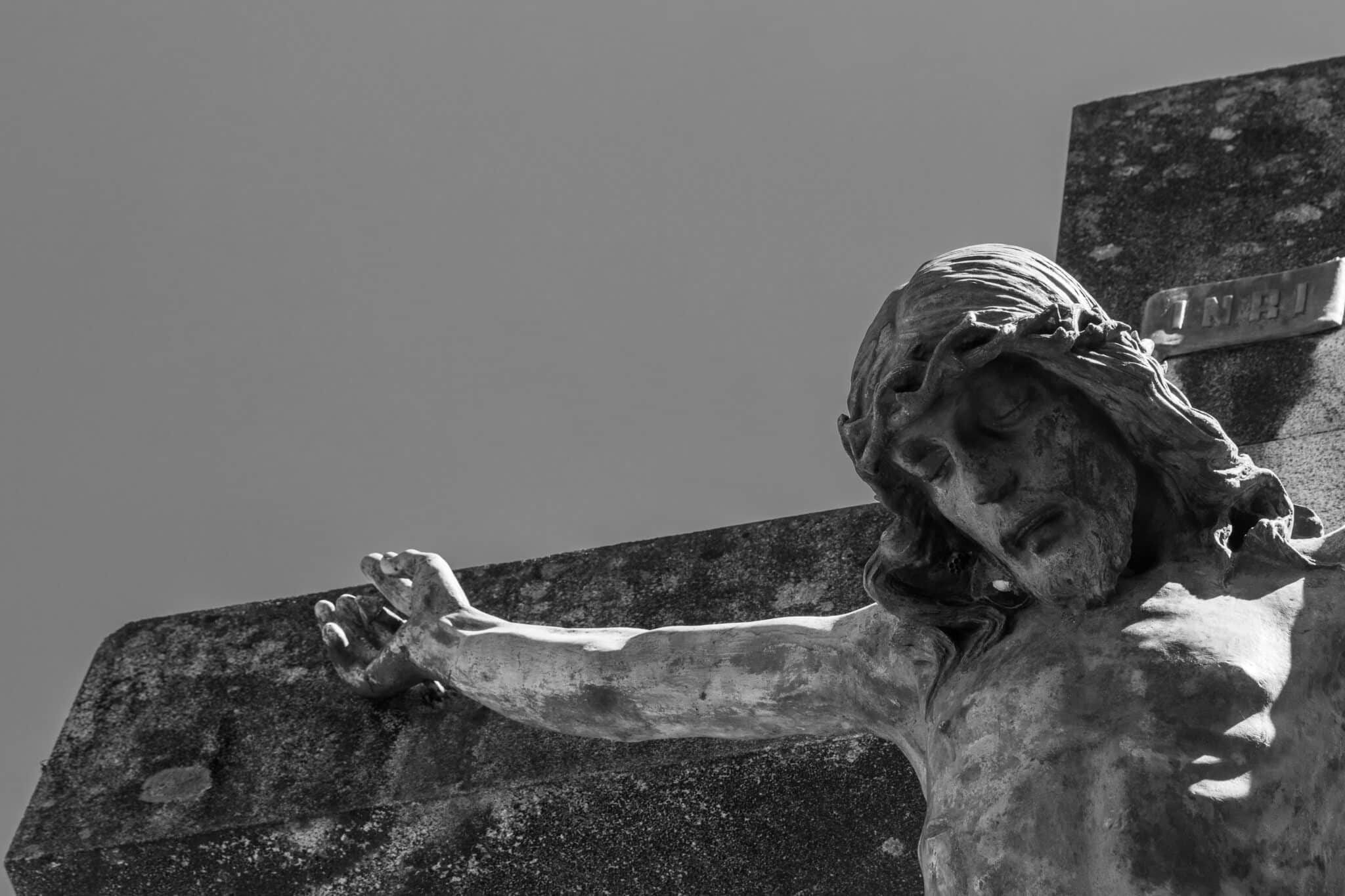 Jesus on the cross | Photo by Henrique Jacob on Unsplash