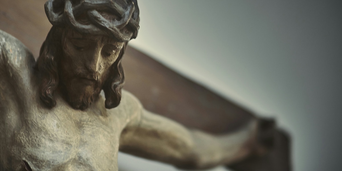 Jesus on the cross | Sorrowful Mysteries