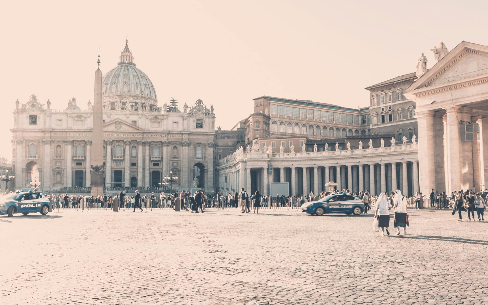 Rome, Italy | Photo by Kévin et Laurianne Langlais on Unsplash
