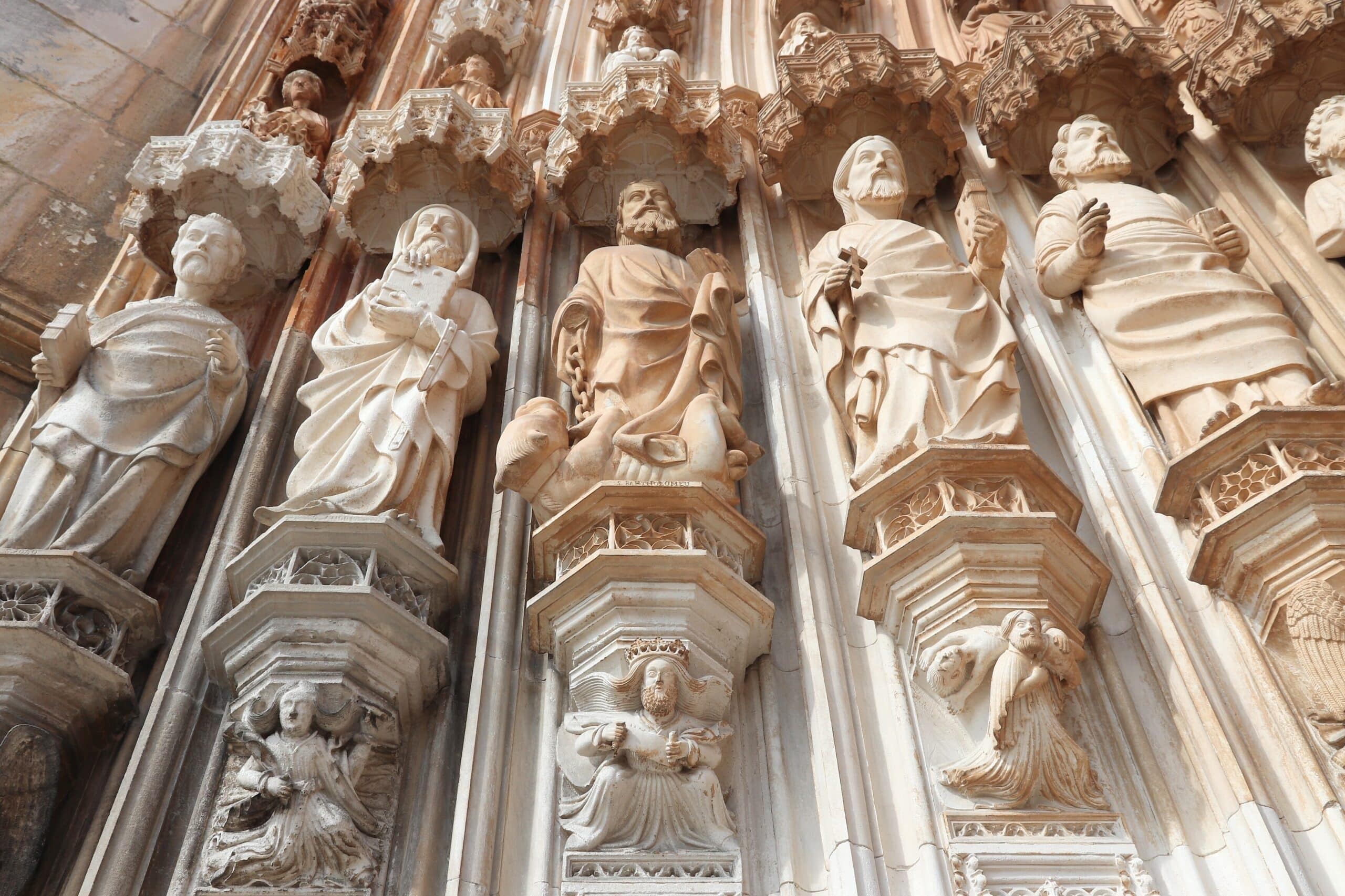 Catholic saints statues