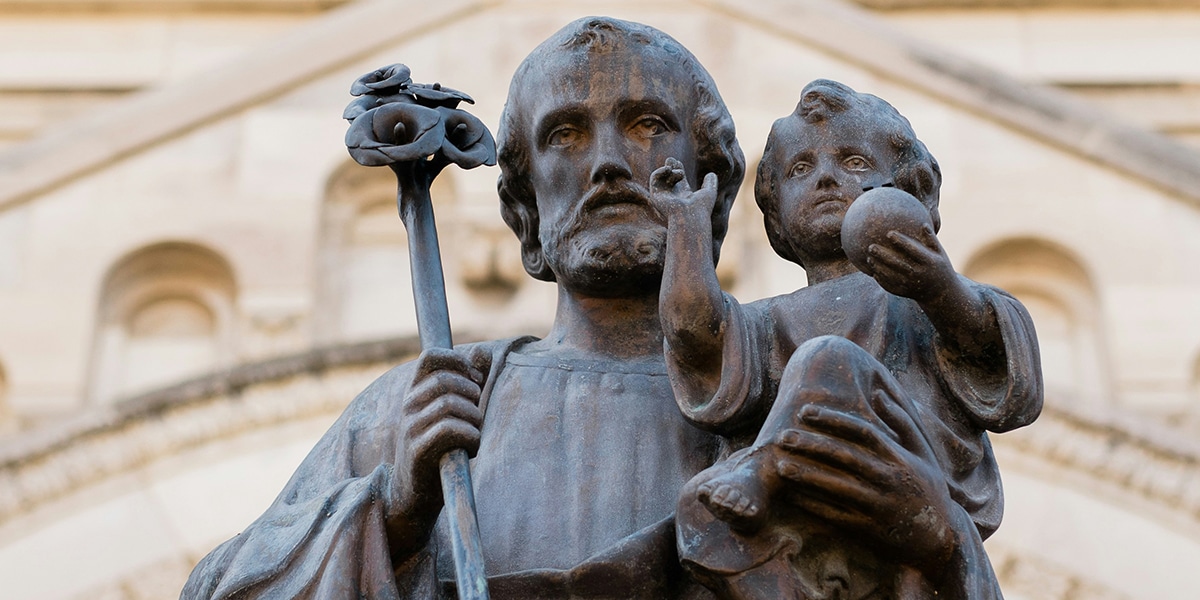 Statue of St. Joseph with Jesus