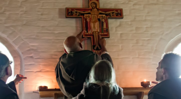 The Challenge of the San Damiano Cross | Franciscan Media