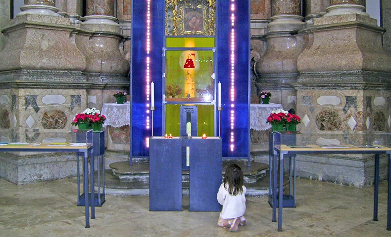 Photo of the shrine of Blessed Francis Xavier Seelos