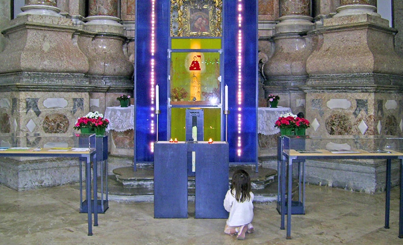 Photo of the shrine of Blessed Francis Xavier Seelos