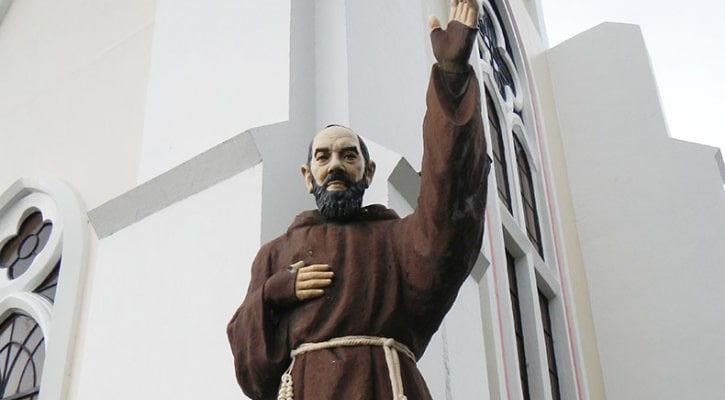 Statue of Saint Pio of Pietrelcina