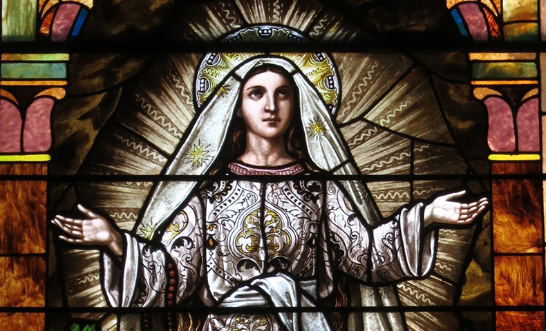 Stained Glass Window of Our Lady of the Rosary