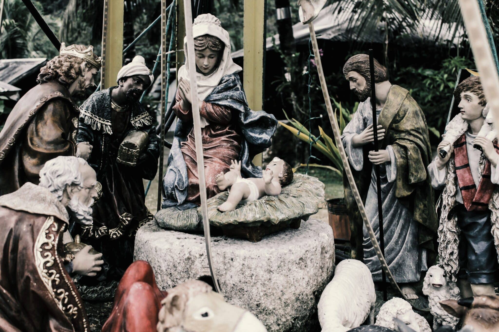 Nativity scene | Photo by Batang Latagaw on Unsplash
