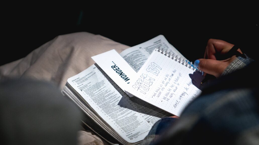 Reading the psalms | Photo by Matt Botsford on Unsplash