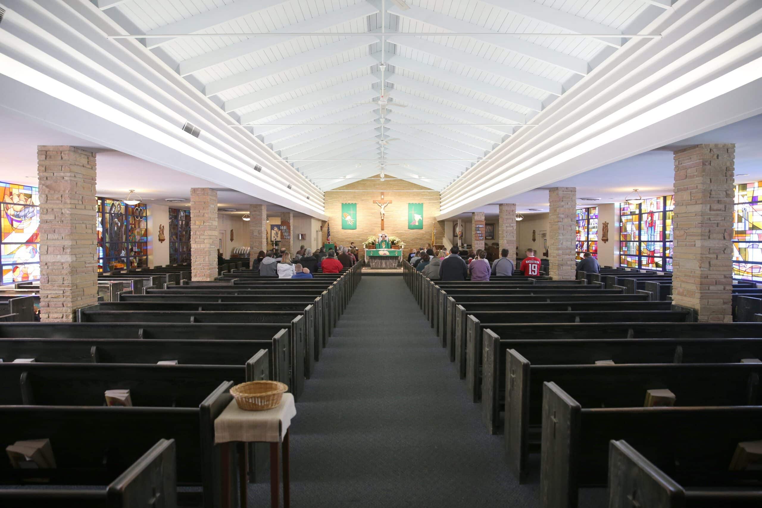 SPARSE CONGREGATION AT MARYLAND CHURCH
