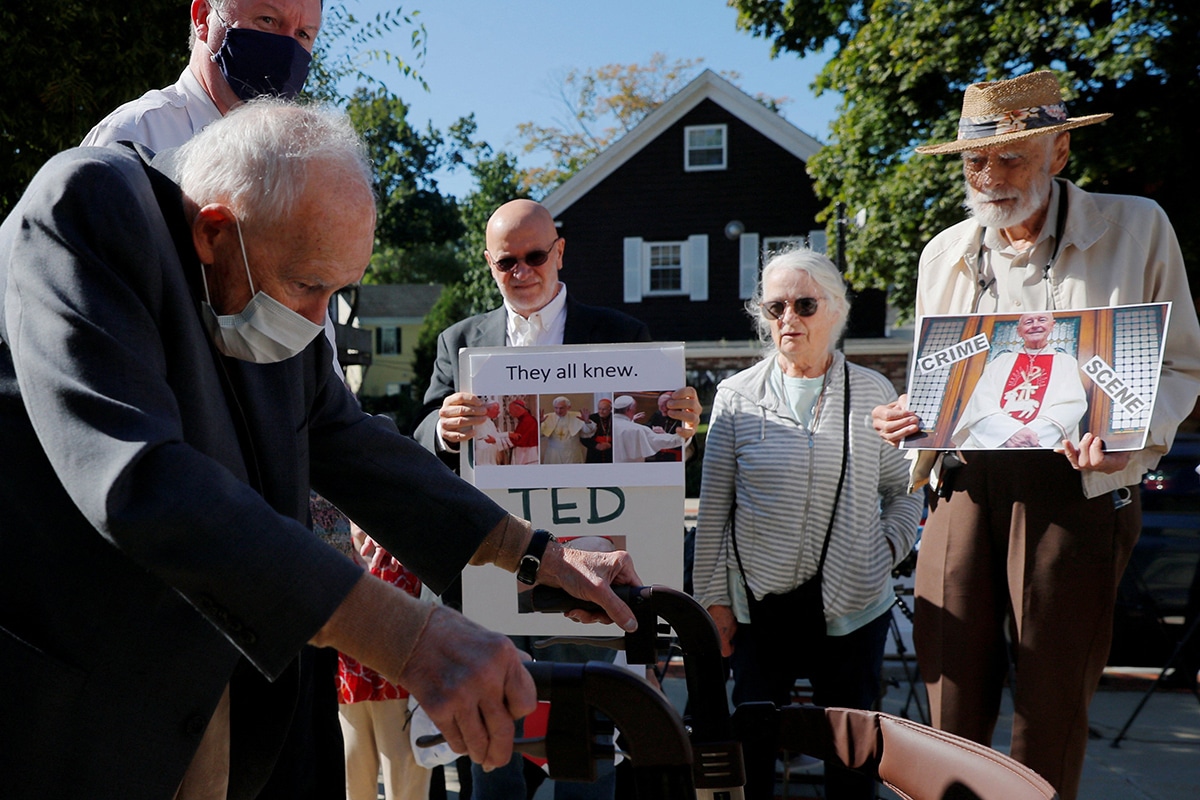 Former Cardinal Theodore E. McCarrick arrives at Dedham District Court in Dedham, Mass., Sept. 3, 2021, after being charged with molesting a 16-year-old boy during a 1974 wedding reception. A Massachusetts judge dismissed a criminal case against the former cardinal Aug. 30, 2023, ruling he no longer has the cognitive capacity to stand trial. (OSV News photo/Brian Snyder, Reuters)