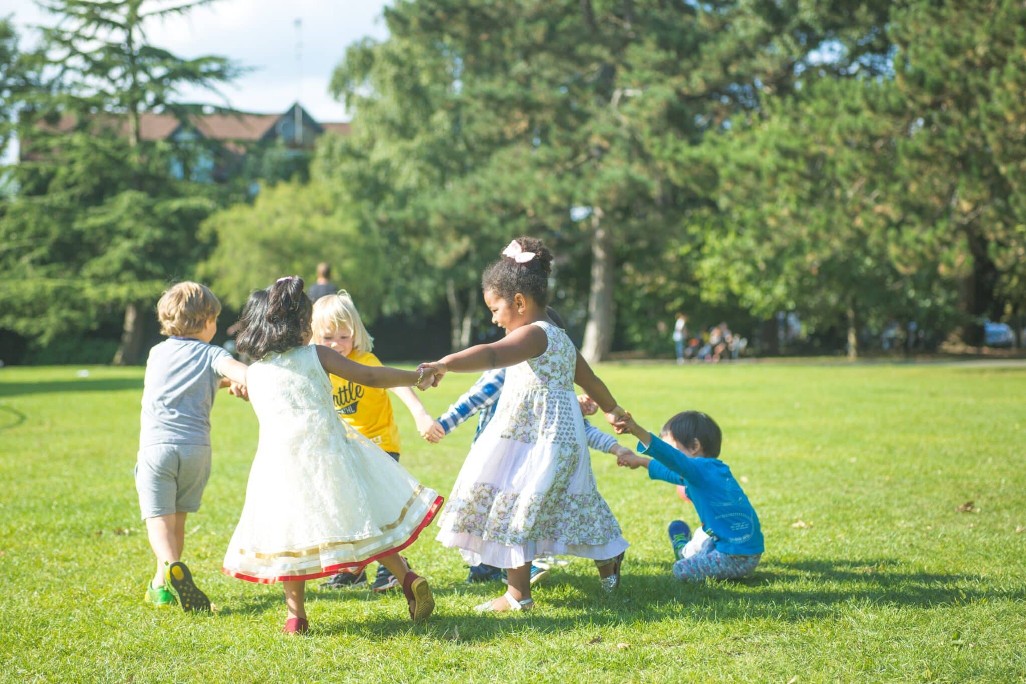 Children playing | Photo by Jay Chen on Unsplash