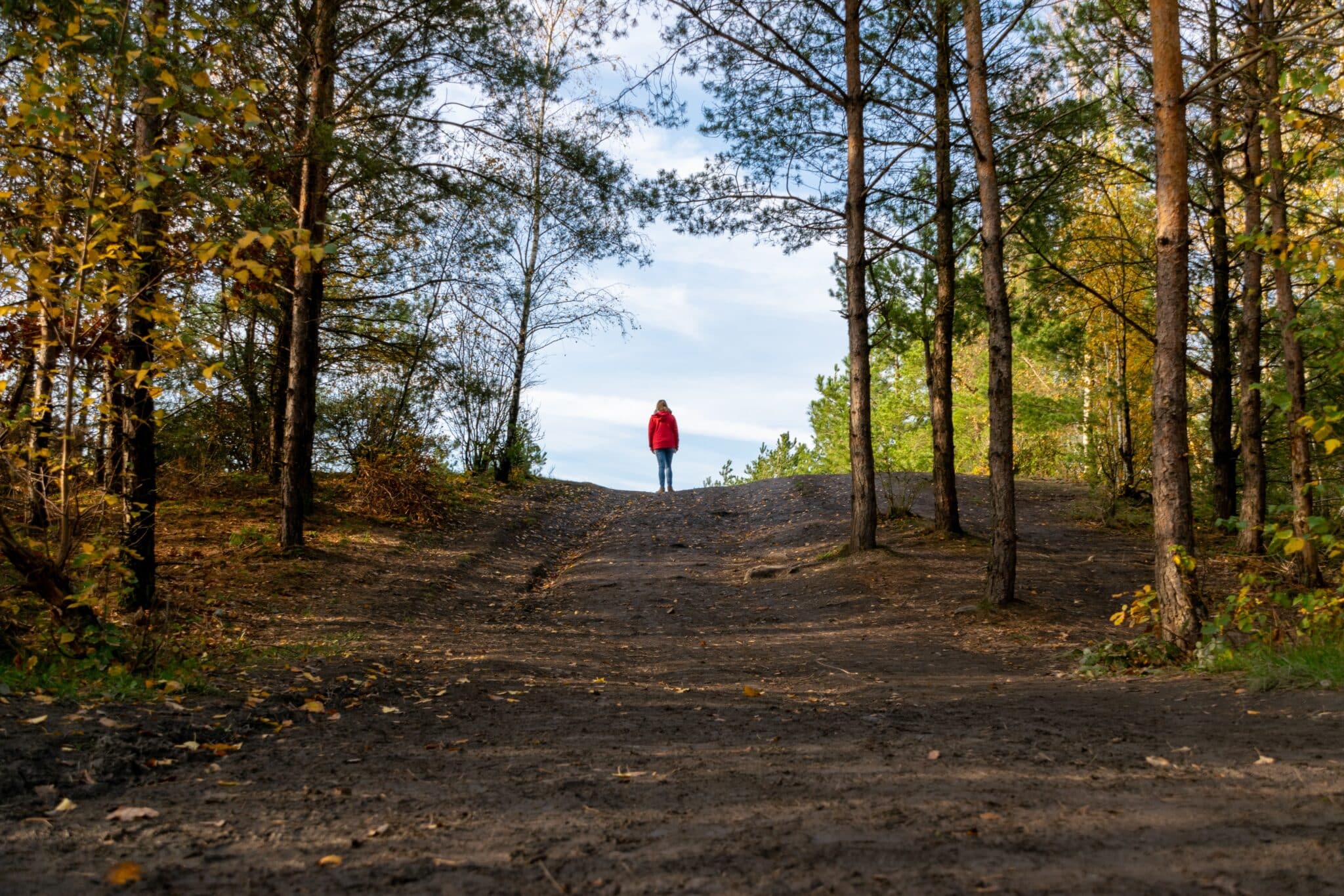 woman walking | Photo by Thomas Bormans on Unsplash