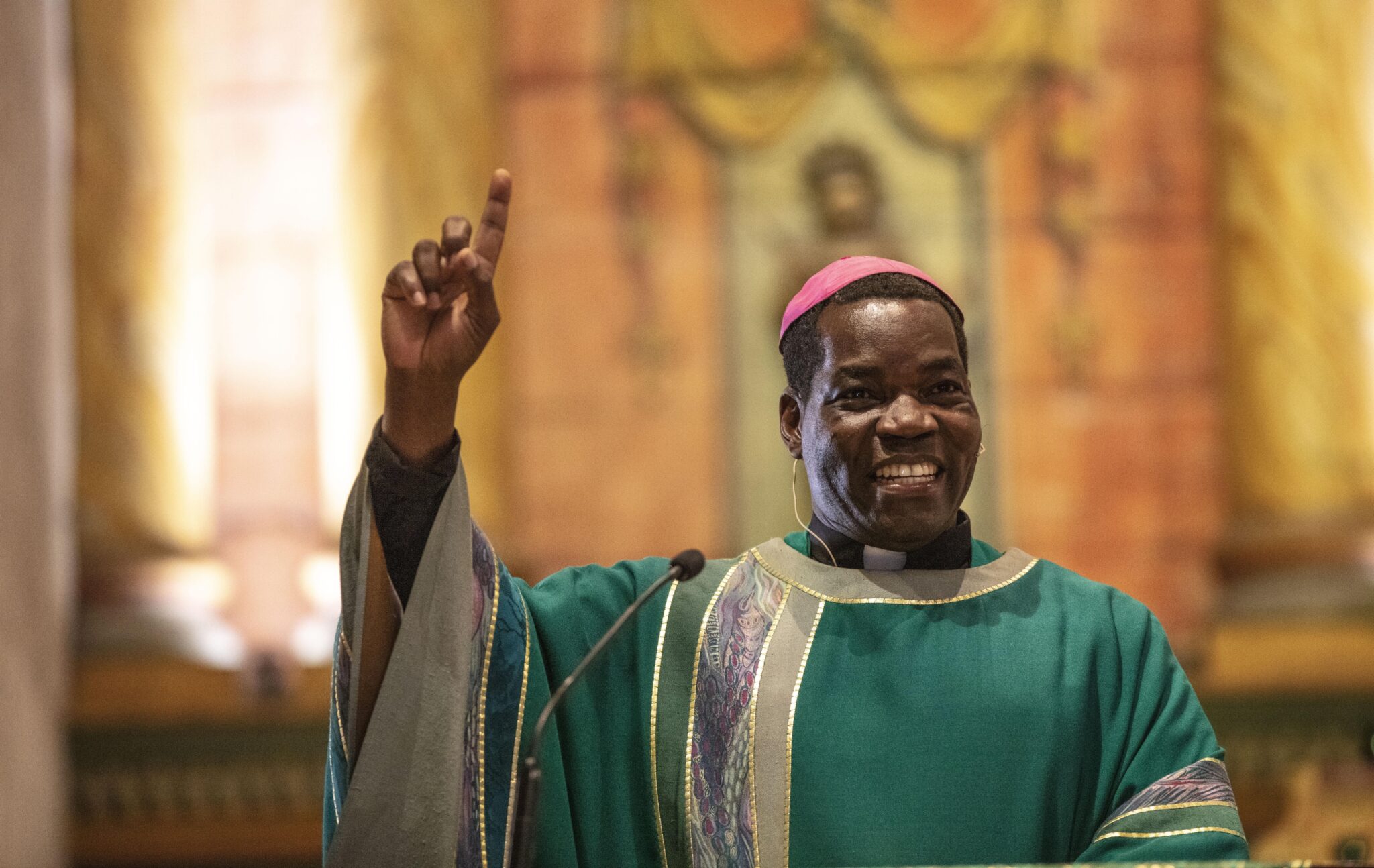 Bishop Eduardo Hiiboro Kussala of Tombura-Yambio, Southern Sudan, delivers the homily during Mass at Old Mission Santa Barbara in California Oct. 13, 2019. Since the May 19, 2024, disappearance of Father Luke Yugue, who ministers in the diocese, and his driver Michael Gbeko, government authorities have not given concrete information about the condition of the men, according to Bishop Kussala. (OSV News photo/Octavio Duran)