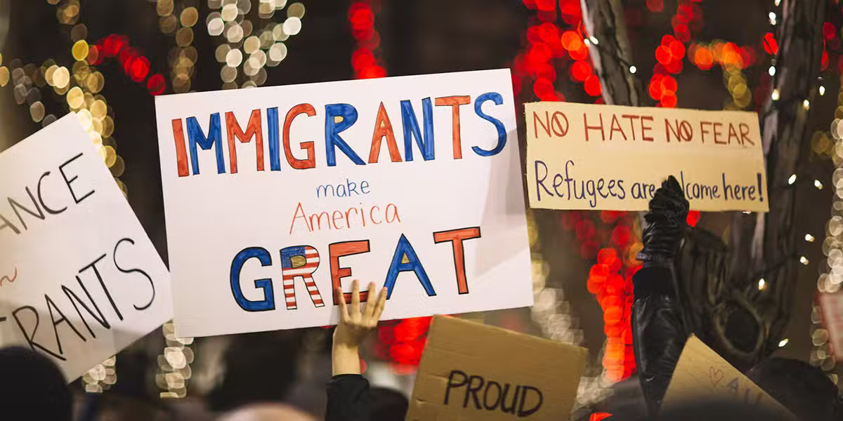 Migrants are welcome rally | Photo by Nitish Meena on Unsplash