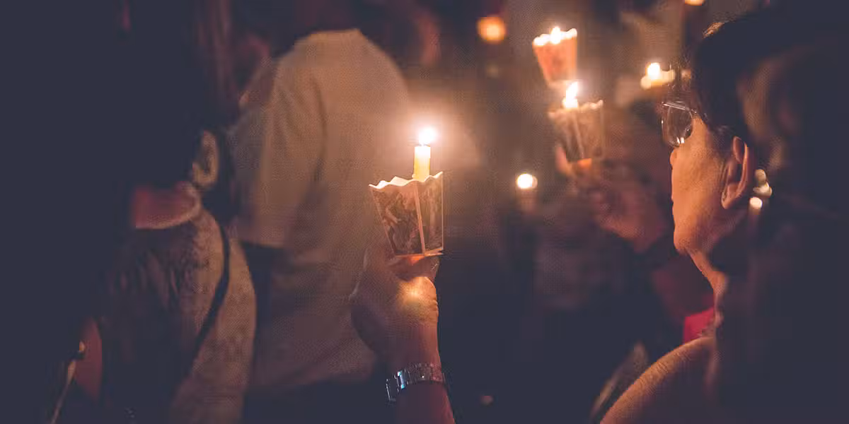 People at church | Photo by Thays Orrico on Unsplash