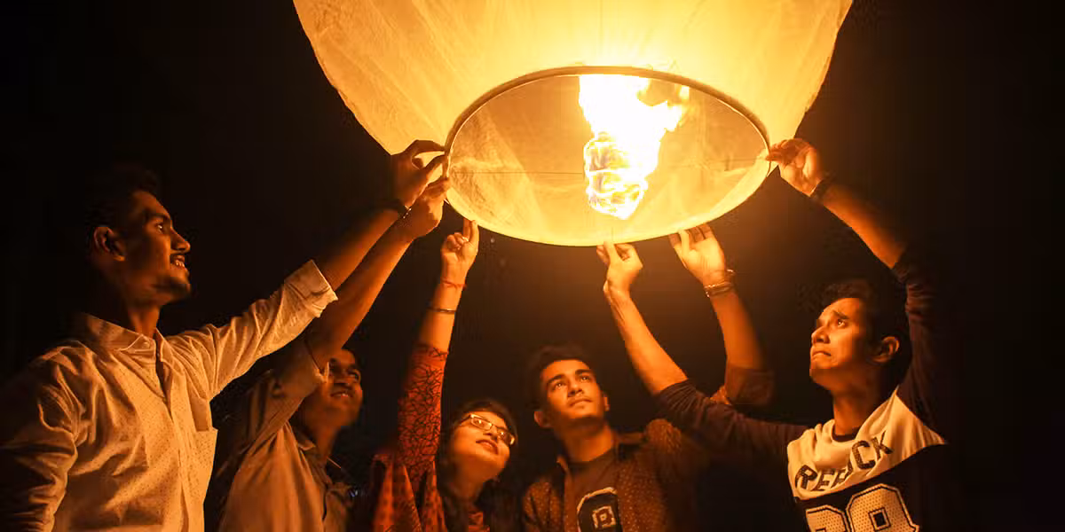 Torch in the sky | Photo by Sourabh Barua on Unsplash