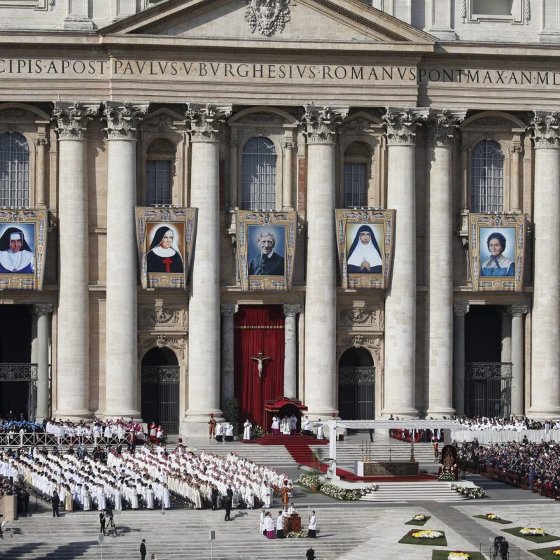 POPE CANONIZATION SAINTS VATICAN