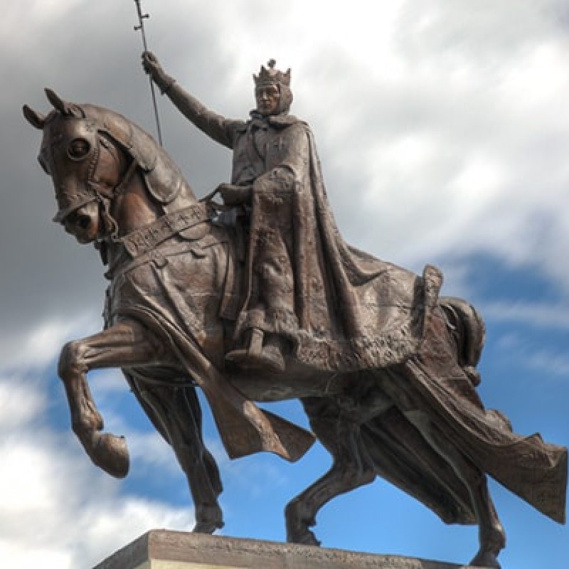 Statue of Saint Louis of France