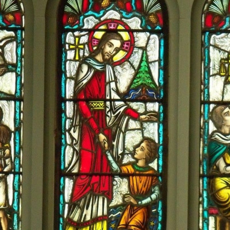 stained-glass-window-of-jesus-matthew-and-john