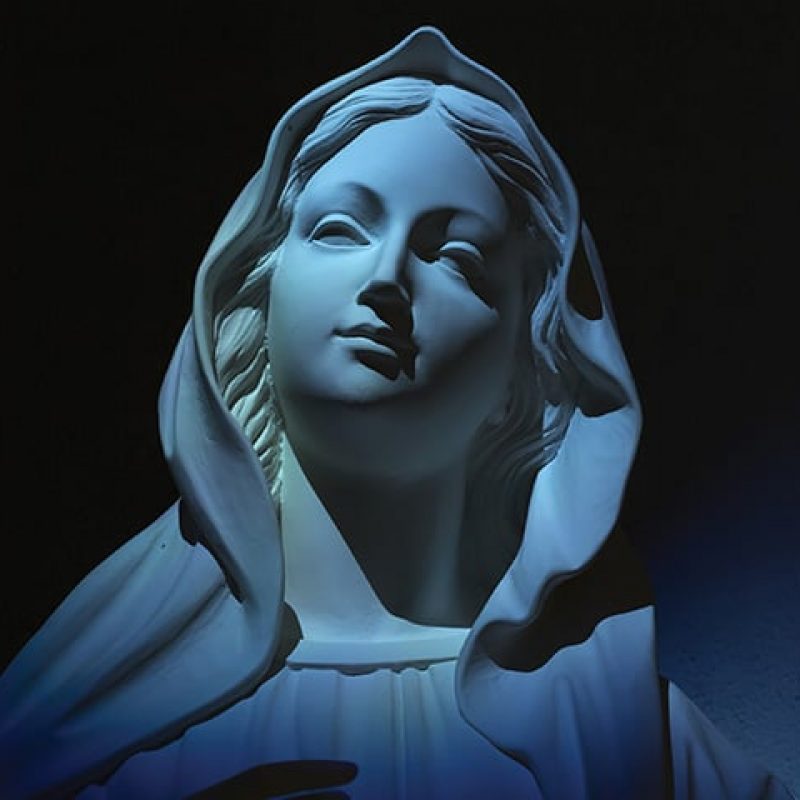 statue of the blessed mother